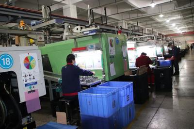 贛州經開區出臺'防疫暖企'八條政策，助力汽車配件研發企業復工復產