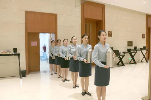 敦煌文博公司系統(tǒng)化開展會務(wù)服務(wù)培訓(xùn)演練 提升專業(yè)公關(guān)禮儀水準(zhǔn)